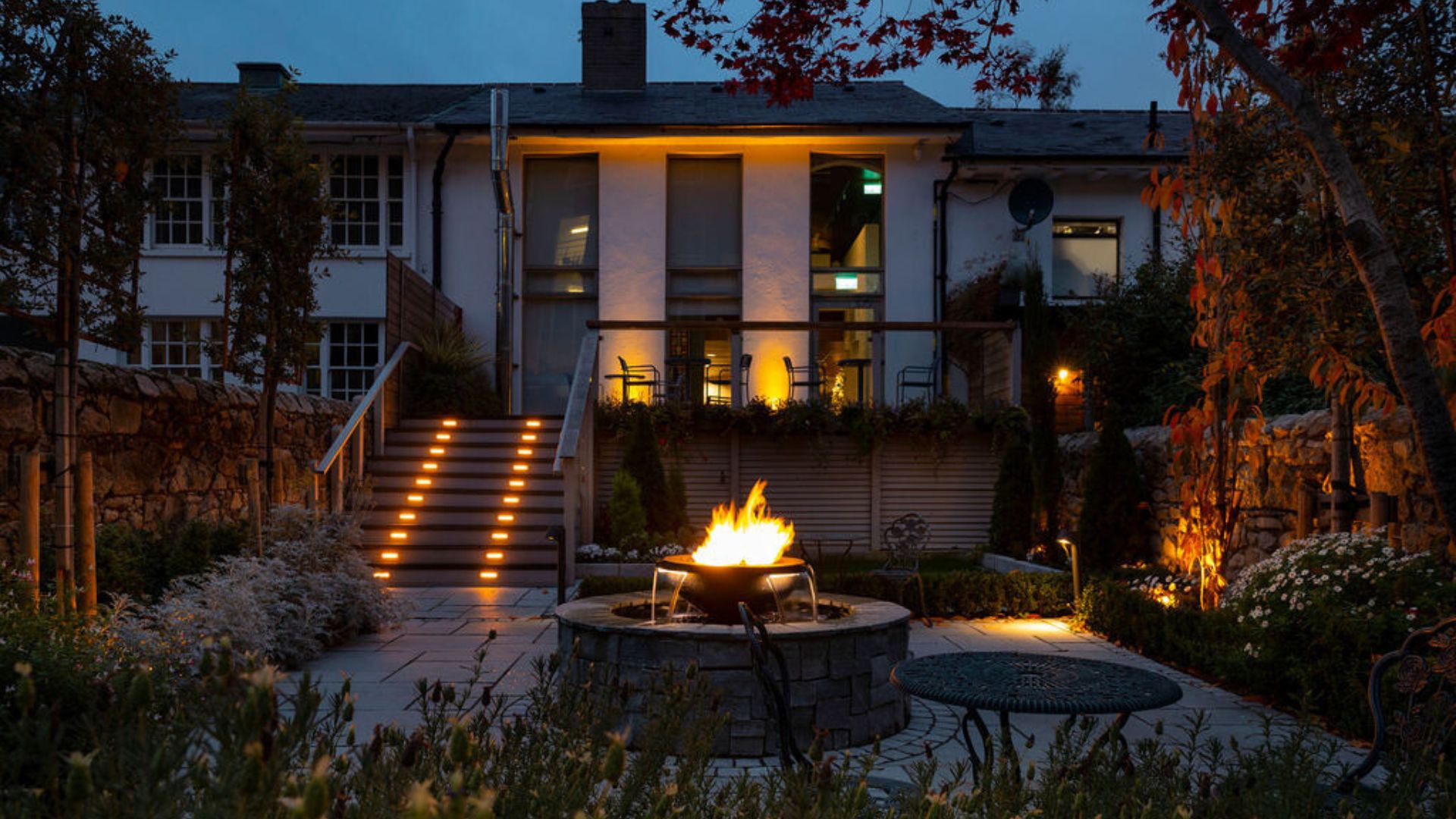 Black friday landscape lighting deals